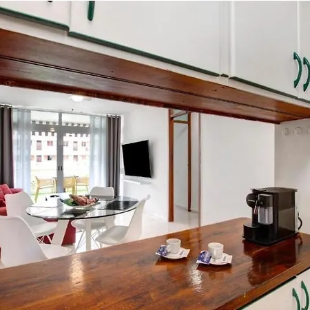 アパート Fayser 108 Beachfront With Direct Pool Access From Terrace