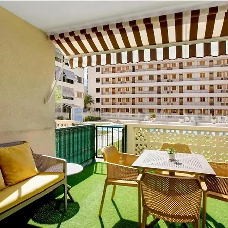 Fayser 108 Beachfront With Direct Pool Access From Terrace アパート